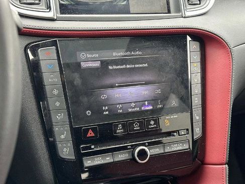 Certified 2025 INFINITI QX55 Sensory image 14