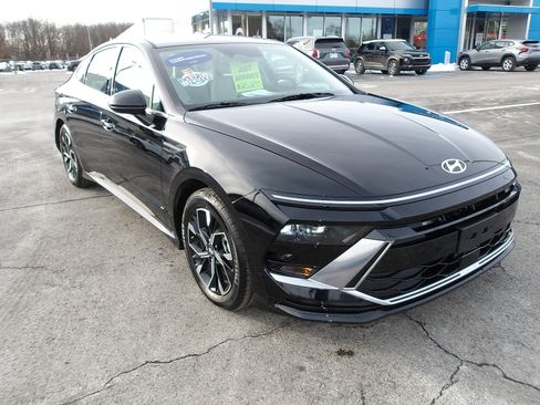 Certified 2024 Hyundai Sonata SEL image 1