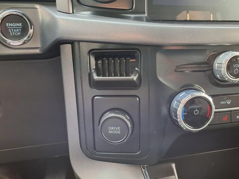 Used 2025 Ford F150 XLT w/ Equipment Group 302A MID RWD image 13
