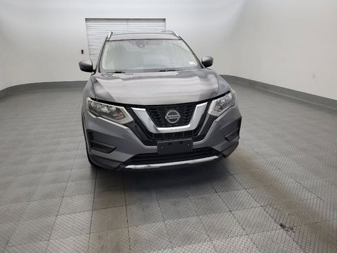 Used 2019 Nissan Rogue SV FWD image 14