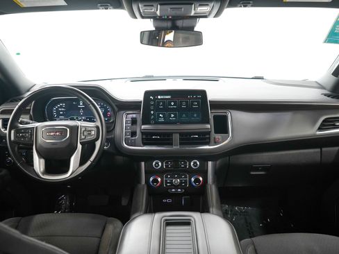 Used 2024 GMC Yukon XL SLE w/ Max Trailering Package AWD/4WD image 17
