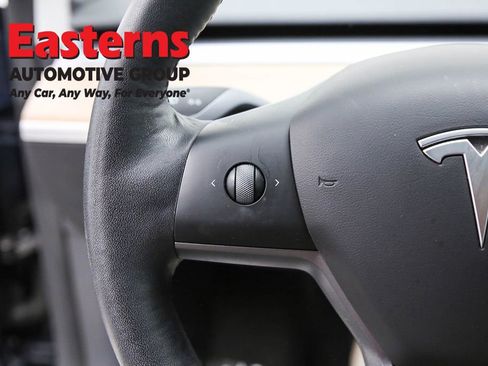 Used 2022 Tesla Model 3 Long Range image 15