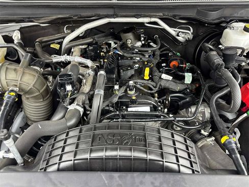 Used 2021 Ford Ranger XLT w/ Equipment Group 301A Mid image 9