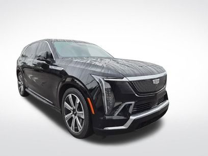 Used 2025 Cadillac Escalade IQ Luxury 1 w/ Smart Trailering package