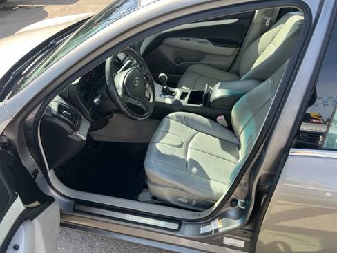 Used 2007 INFINITI G35 Journey w/ Performance Tire & Wheel Pkg image 6