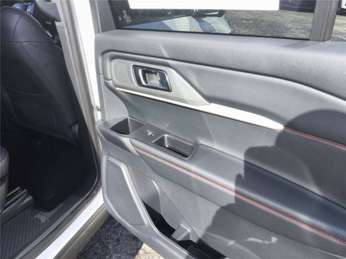 New 2026 Ford Explorer ST AWD/4WD image 19