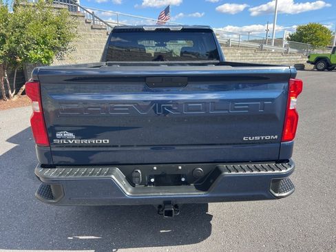 Used 2021 Chevrolet Silverado 1500 Custom image 12