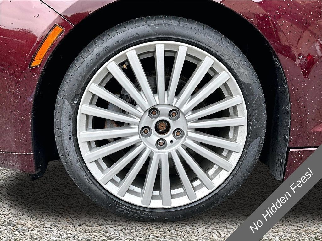 Used 2017 Lincoln MKZ Reserve w/ Climate Package FWD image 8