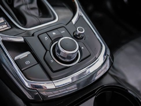 Used 2018 MAZDA CX-9 Touring w/ Touring Premium Package image 25