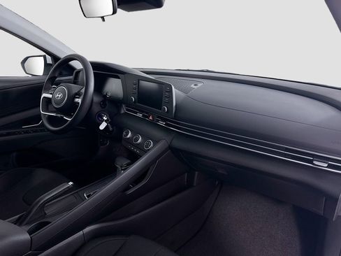 New 2026 Hyundai Elantra SE image 28