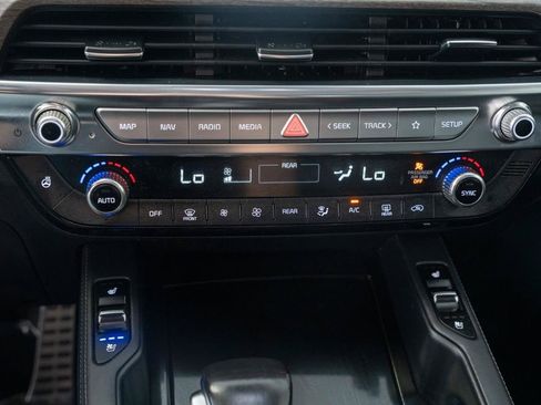 Used 2020 Kia Telluride SX w/ SX Prestige Package AWD/4WD image 21