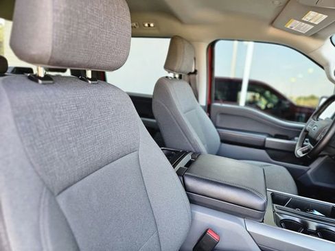 Used 2025 Ford F150 XLT w/ Equipment Group 301A Standard image 14