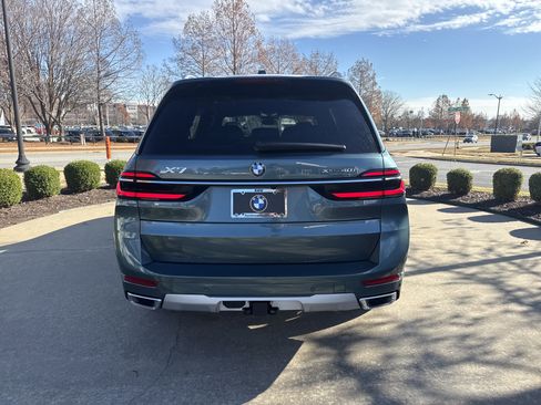 New 2026 BMW X7 xDrive40i w/ Premium Package image 4
