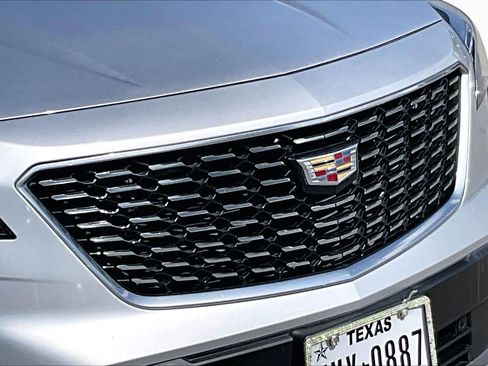 Used 2022 Cadillac XT4 Premium Luxury w/ Safety Alert Package AWD/4WD image 26
