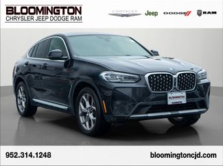 Used 2022 BMW X4 xDrive30i video 1