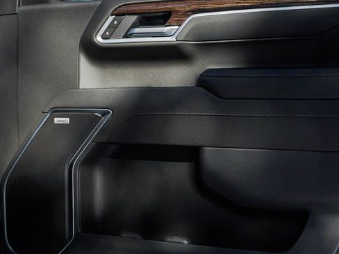 New 2026 GMC Sierra 1500 Elevation image 8