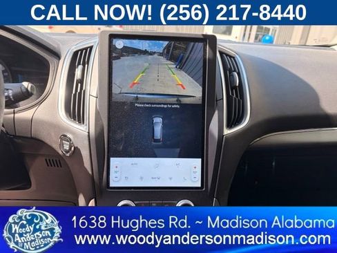 Used 2024 Ford Edge Titanium AWD/4WD image 11