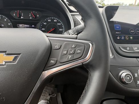 Used 2024 Chevrolet Malibu RS FWD image 38