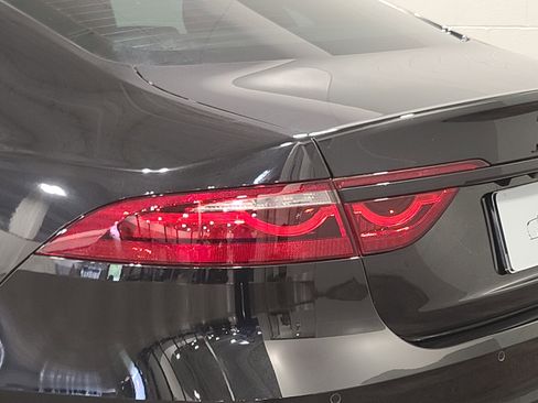New 2024 Jaguar XF R-Dynamic SE image 17