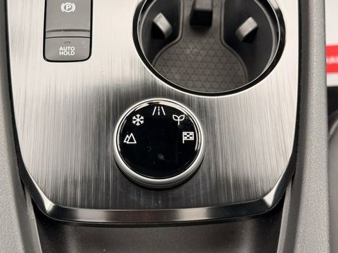 Certified 2023 Nissan Rogue SV w/ SV Premium Package image 32