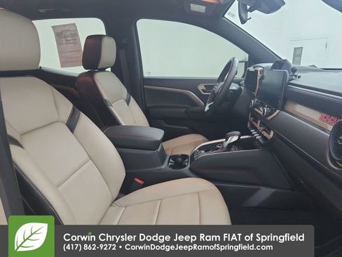 Used 2023 Chevrolet Colorado Trail Boss w/ Technology Package image 31