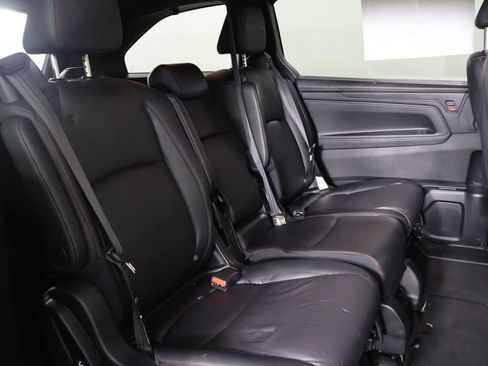 Used 2024 Honda Odyssey Sport image 34