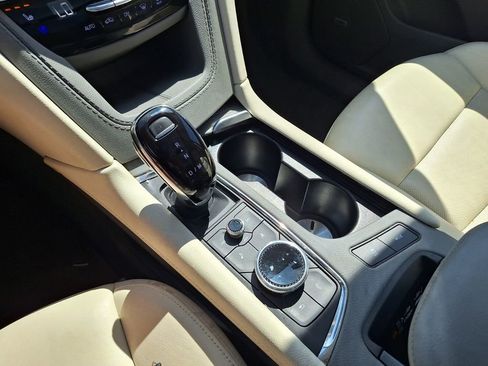 Certified 2024 Cadillac XT6 Premium Luxury image 15