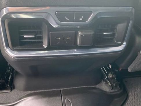 Used 2021 GMC Sierra 1500 AT4 w/ Technology Package AWD/4WD image 36