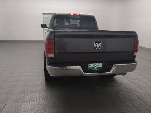 Used 2020 RAM 1500 Classic SLT RWD image 6
