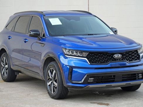 Used 2021 Kia Sorento EX AWD/4WD image 50