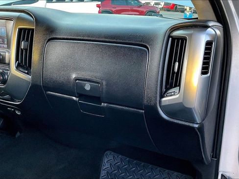 Used 2017 Chevrolet Silverado 2500 LT image 25