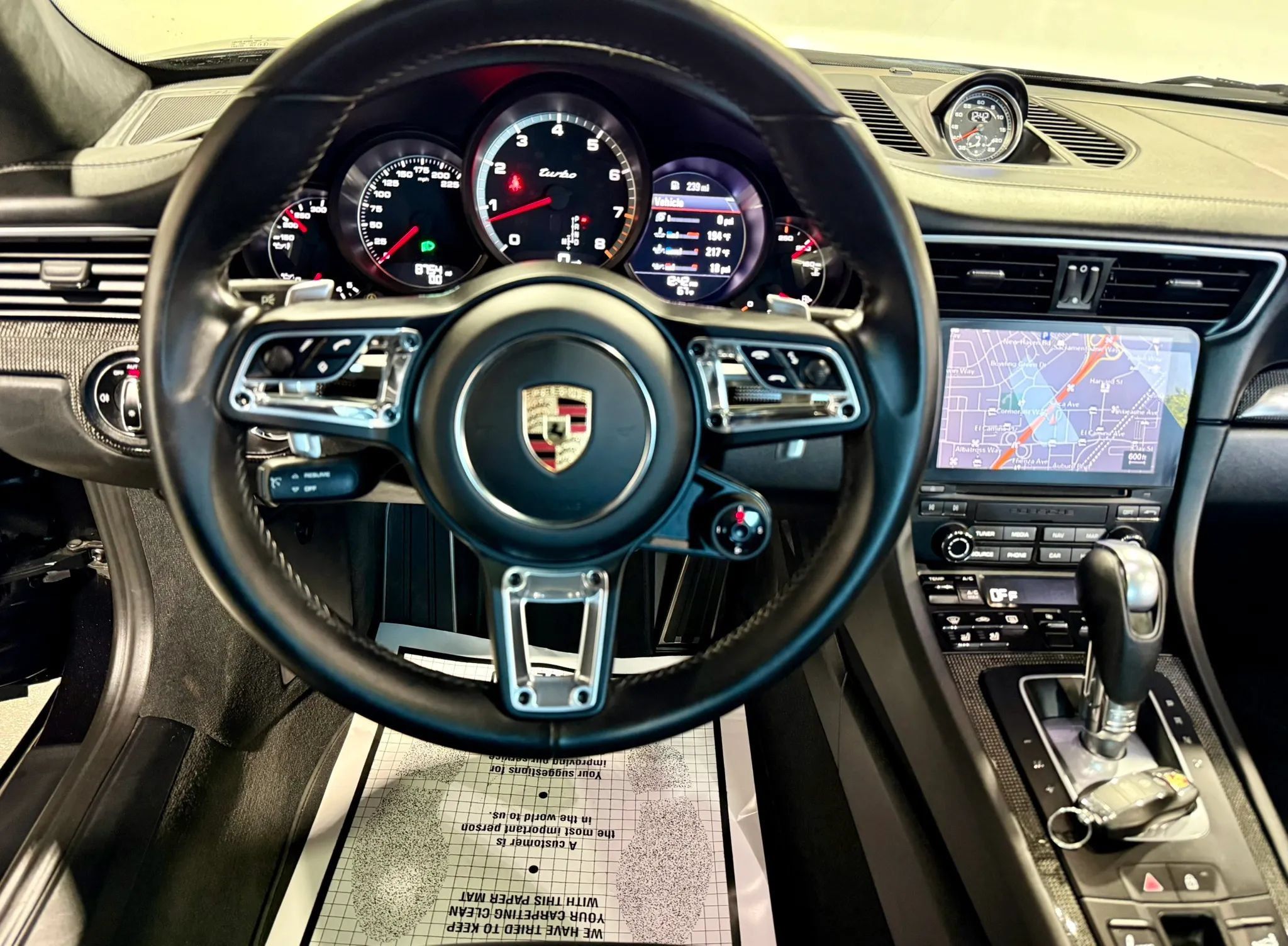 Used 2019 Porsche 911 4 Coupe AWD/4WD image 10