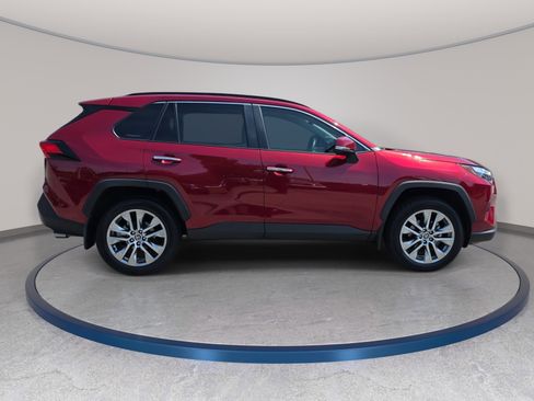 Used 2024 Toyota RAV4 Limited w/ Weather Package FWD image 4