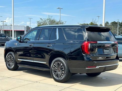 Used 2025 GMC Yukon Elevation image 25