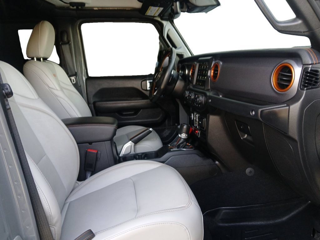 Used 2021 Jeep Gladiator Mojave AWD/4WD image 24