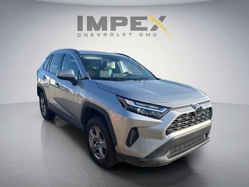 Used 2023 Toyota RAV4 XLE FWD image 7