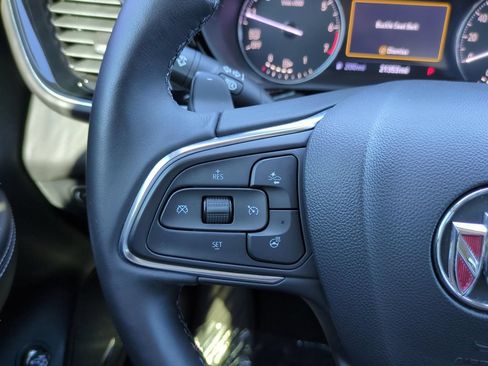Used 2023 Buick Envision Avenir FWD image 21