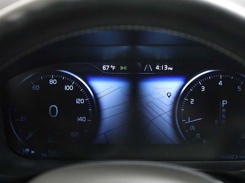 Used 2018 Volvo XC60 T6 R-Design w/ Convenience Package image 23