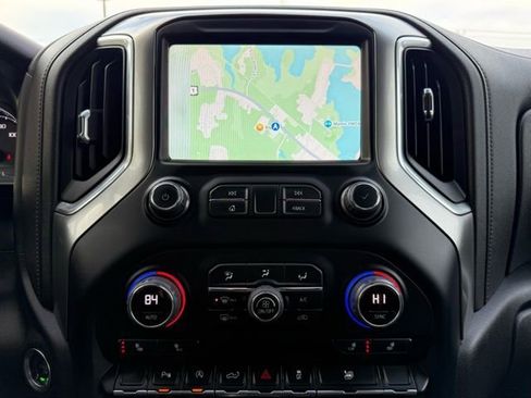 Used 2022 Chevrolet Silverado 1500 LT w/ Safety Package image 20