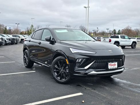 New 2026 Buick Envista Sport Touring image 2