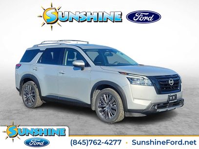 Used 2022 Nissan Pathfinder SL w/ SL Premium Package