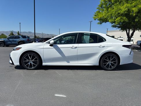 Certified 2023 Toyota Camry SE AWD/4WD image 4