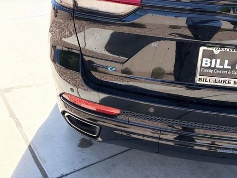 Used 2023 Jeep Grand Cherokee 30th Anniversary image 8