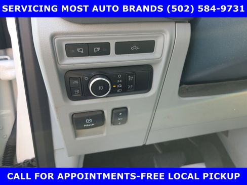 Used 2023 Ford F150 Limited image 29