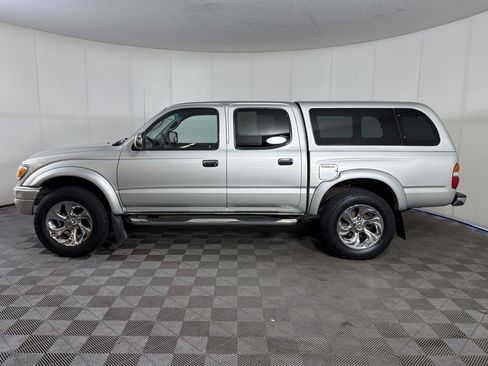 Used 2003 Toyota Tacoma PreRunner w/ Limited Pkg RWD image 2
