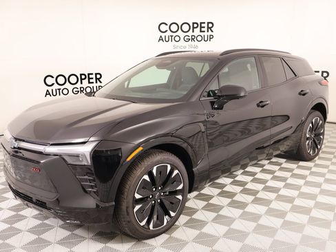 Used 2025 Chevrolet Blazer EV RS image 9