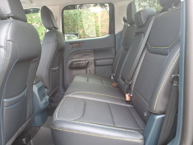 Used 2025 Ford Maverick Lobo AWD/4WD image 14