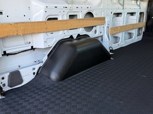 Used 2024 Ford Transit 250 Low Roof w/ Exterior Upgrade Package image 82