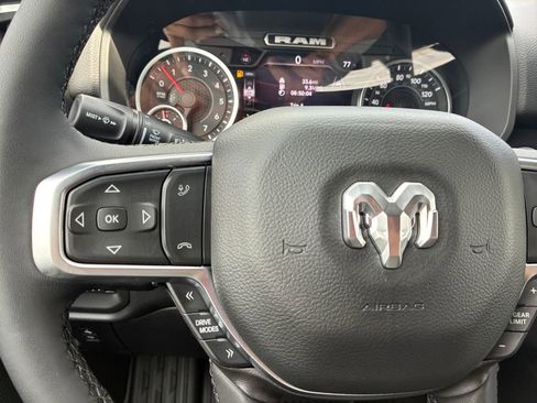 New 2026 RAM 1500 2WD Crew Cab image 10