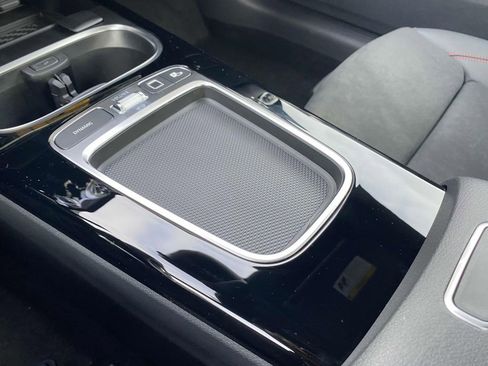 New 2025 Mercedes-Benz CLA 35 AMG 4MATIC image 32